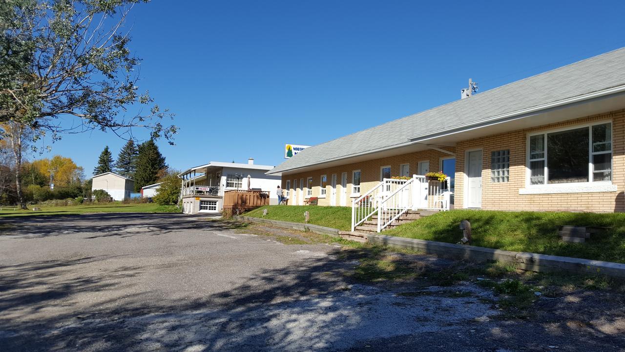 Northland Motel Nipigon Exterior foto